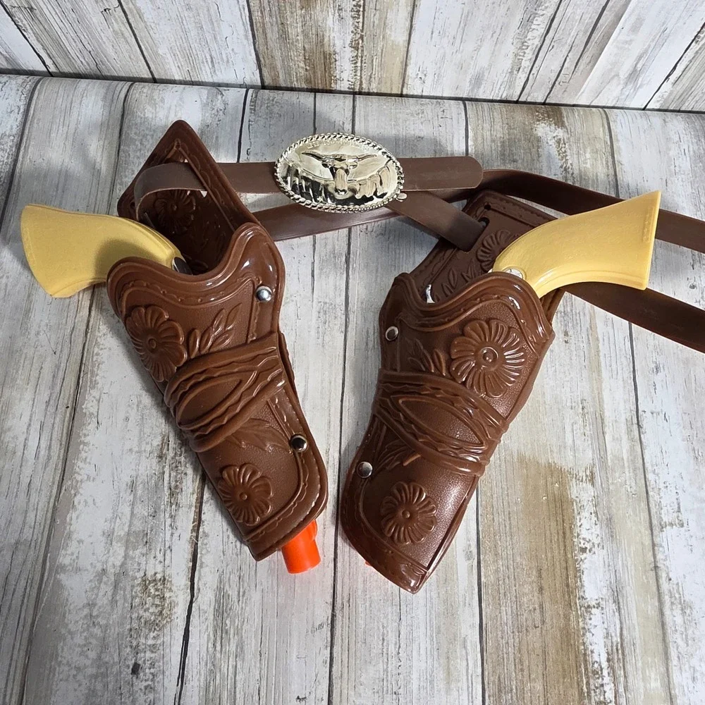 Western Cowboy Toy Pistol Set Dual Holsters Belt Brown Silver Longhorn Buckle